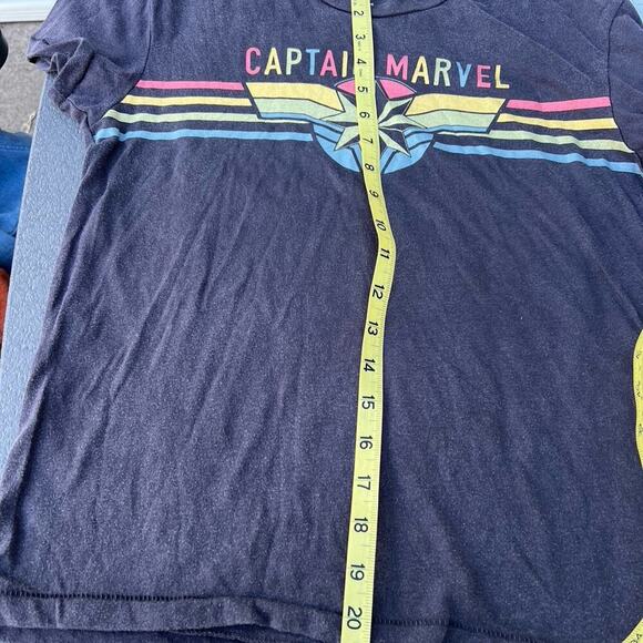 Marvel -Captain Marvel, short sleeve, crewneck, gray women’s S, T-shirt - Picture 4 of 6
